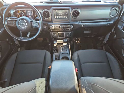 Used 2022 Jeep Gladiator Sport image 15