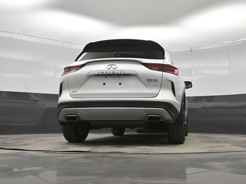 Used 2023 INFINITI QX50 Luxe AWD/4WD image 32