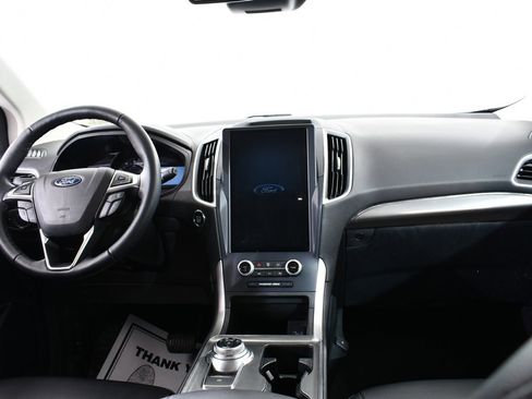 Used 2022 Ford Edge SEL w/ Convenience Package image 7