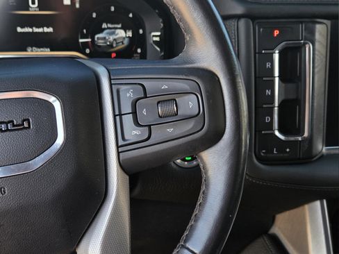 Used 2022 GMC Yukon Denali w/ Denali Ultimate Package AWD/4WD image 19