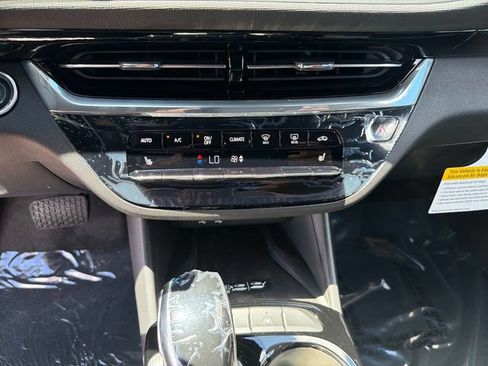 New 2026 Buick Envista Preferred FWD image 25