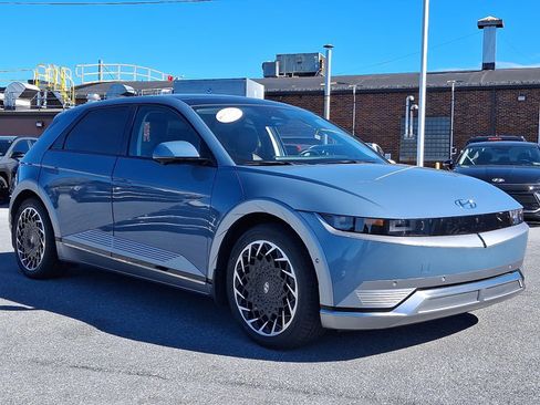 Certified 2022 Hyundai Ioniq 5 Limited image 3