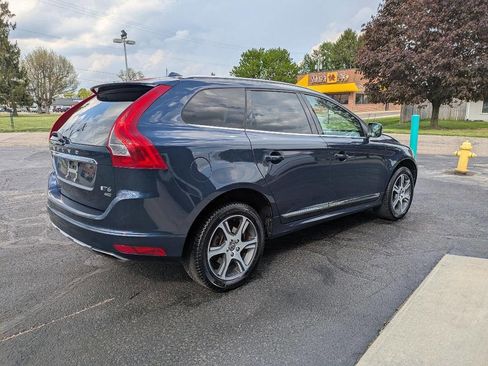 Used 2015 Volvo XC60 T6 w/ Climate Package AWD/4WD image 7