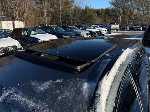 New 2026 Volvo XC60 B5 Plus w/ Climate Package image 10