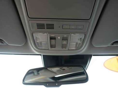 Used 2021 Honda CR-V EX-L image 18