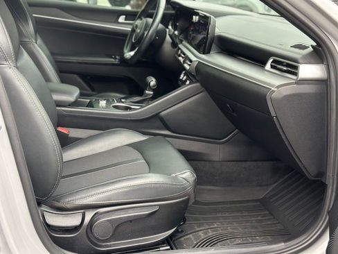Used 2022 Kia K5 GT-Line image 21