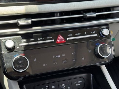 Used 2025 Hyundai Tucson SEL FWD image 19