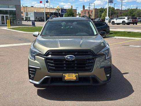 Used 2023 Subaru Ascent Onyx Edition AWD/4WD image 2