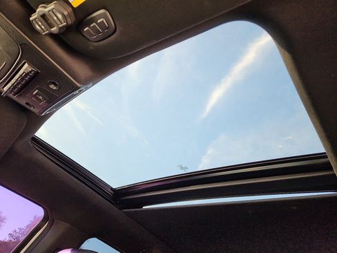 Used 2019 Ford F250 Platinum w/ Platinum Ultimate Package image 20