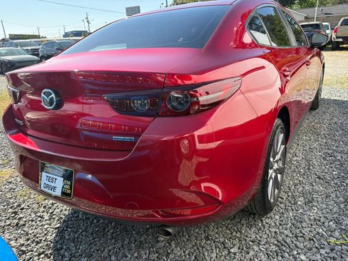 Used 2021 MAZDA MAZDA3 s image 11