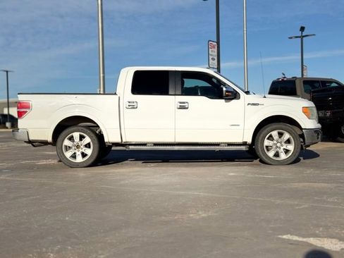 Used 2011 Ford F150 Lariat image 7