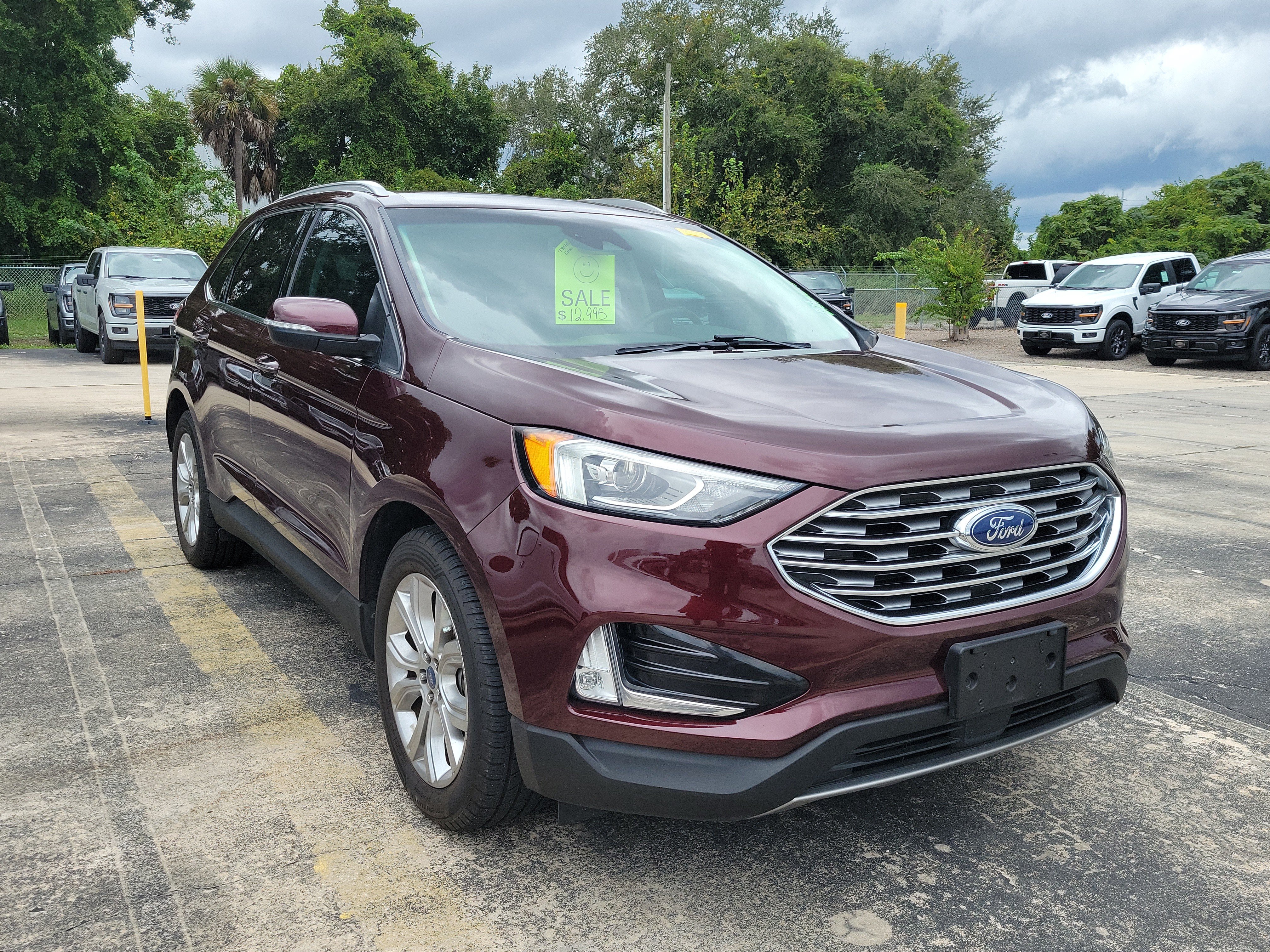 Used 2019 Ford Edge Titanium FWD image 6