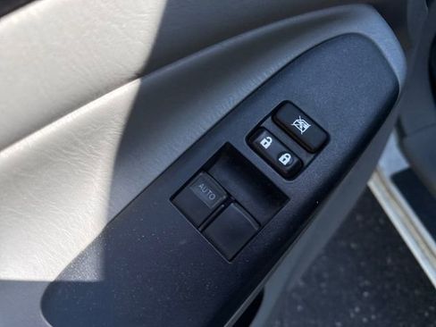 Used 2015 Toyota Tacoma 2WD Access Cab w/ SR5 Package image 18