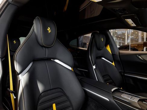 Used 2024 Ferrari Purosangue image 48