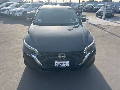 Used 2025 Nissan Sentra SV image 11