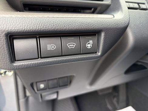 Used 2024 Toyota Prius XLE AWD/4WD image 26