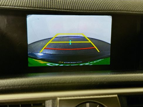 Used 2018 Lexus IS 300 w/ Premium Package image 19