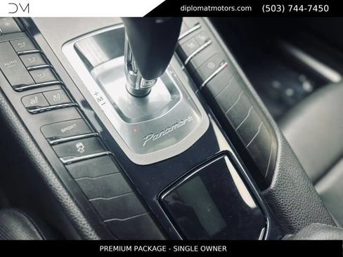 Used 2014 Porsche Panamera 4 AWD/4WD image 42