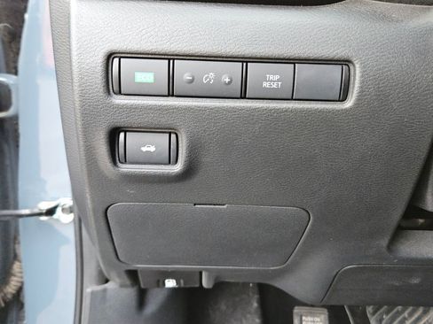 Certified 2025 Nissan Sentra SV w/ All-Weather Package image 19