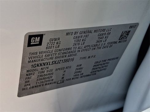 Used 2018 GMC Acadia Denali w/ Technology Package image 30