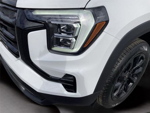 New 2026 GMC Terrain Elevation w/ Elevation Premium Package image 33