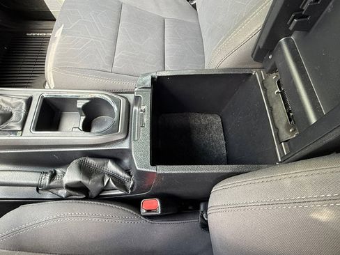 Used 2019 Toyota Tacoma TRD Off-Road AWD/4WD image 24