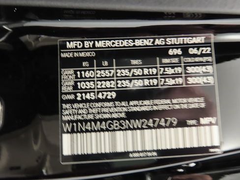 Used 2022 Mercedes-Benz GLB 250 image 32