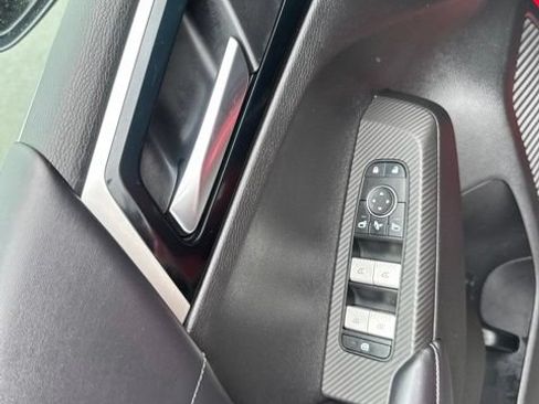 Used 2023 Mitsubishi Outlander SE AWD/4WD image 17