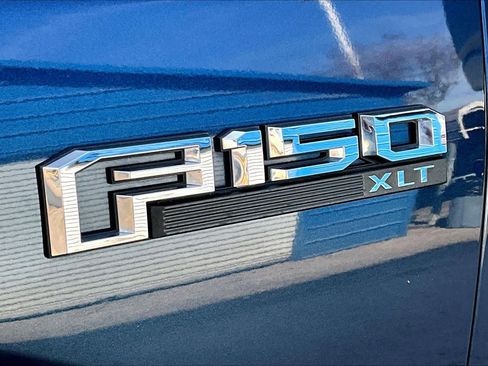 Used 2019 Ford F150 XLT w/ Equipment Group 302A Luxury image 9