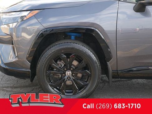 Used 2023 Toyota RAV4 XSE w/ XSE Grade Weather Package AWD/4WD image 46