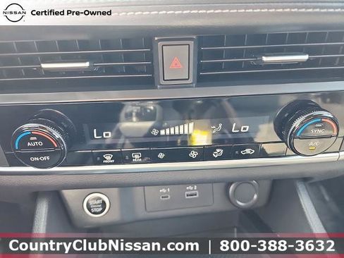 Certified 2023 Nissan Rogue SV AWD/4WD image 15