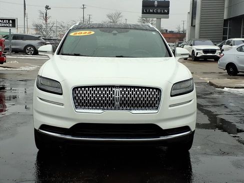 Certified 2022 Lincoln Nautilus Reserve image 2