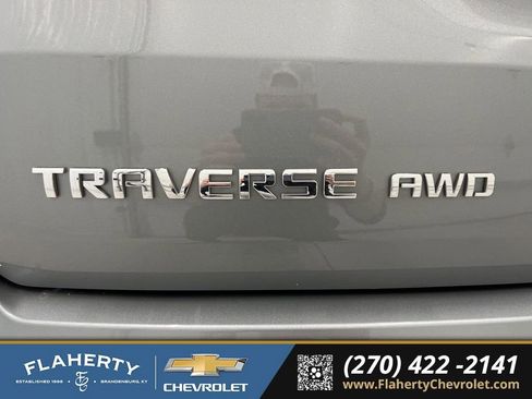 Used 2023 Chevrolet Traverse High Country image 19