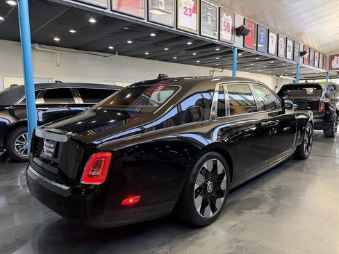 Used 2026 Rolls-Royce Phantom Sedan image 5
