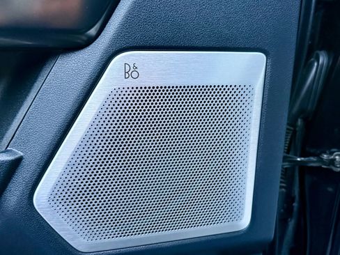 Used 2023 Ford F350 Platinum image 12