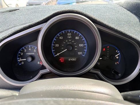 Used 2011 Honda Element LX image 26