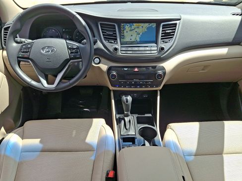 Used 2016 Hyundai Tucson Limited w/ Option Group 03 AWD/4WD image 15