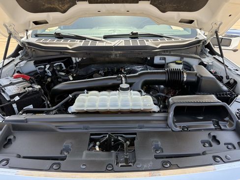 Certified 2024 Ford F150 Lariat w/ FX4 Off-Road Package AWD/4WD image 28