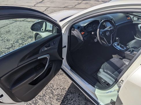 Used 2014 Buick Regal Premium FWD image 8