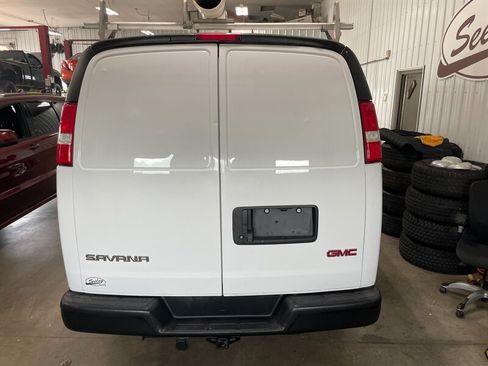 Used 2023 GMC Savana 2500 w/ Driver Convenience Package RWD image 7