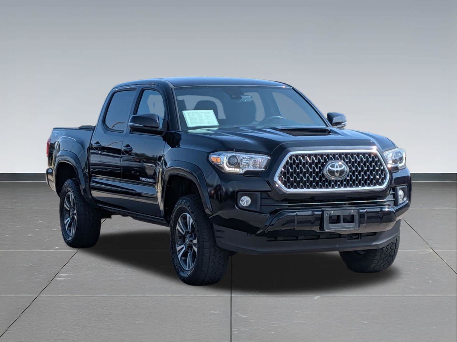 Used 2019 Toyota Tacoma TRD Sport AWD/4WD image 7