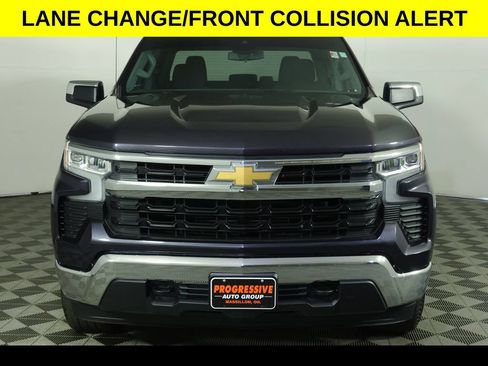 Used 2023 Chevrolet Silverado 1500 LT AWD/4WD image 10