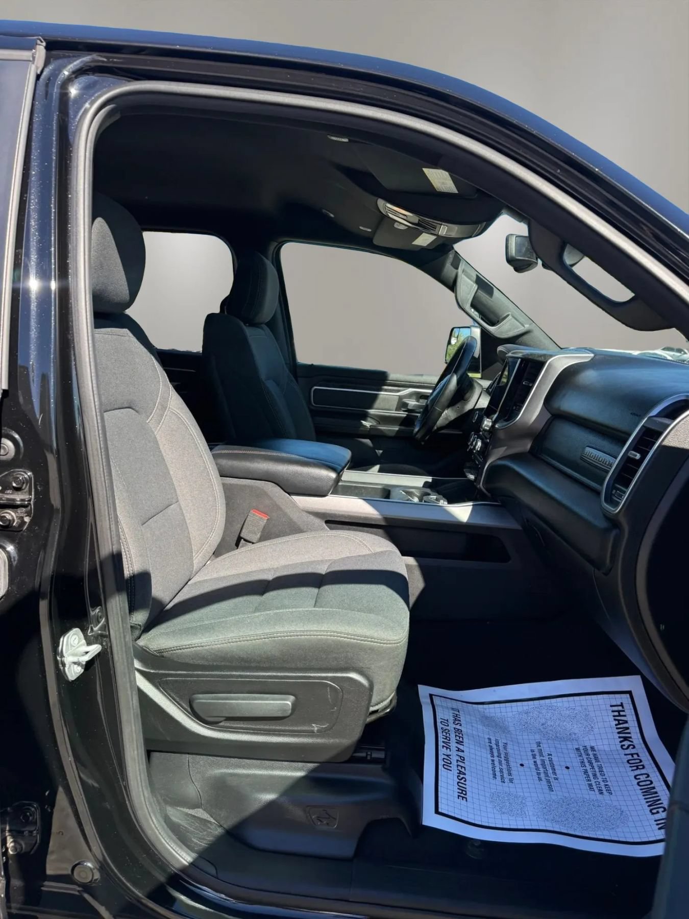Used 2019 RAM 1500 Big Horn AWD/4WD image 15