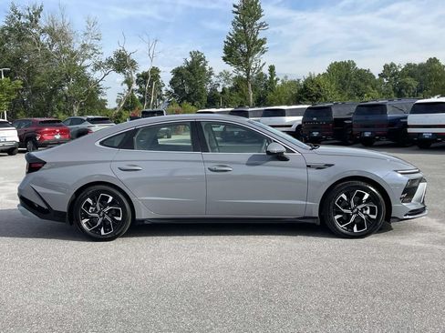 Certified 2024 Hyundai Sonata SEL FWD image 29