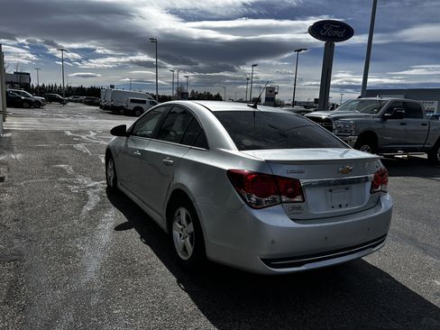 Used 2012 Chevrolet Cruze LT w/ RS Package image 2