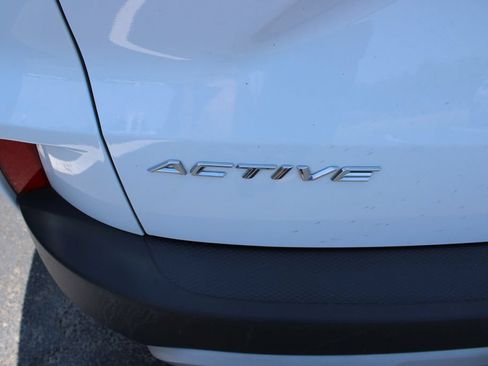 Used 2025 Ford Escape Active FWD image 6