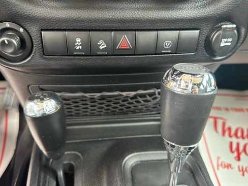 Used 2015 Jeep Wrangler Unlimited Sahara w/ Dual Top Group image 15