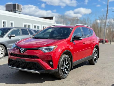 Used 2016 Toyota RAV4 SE w/ Protection Package image 8