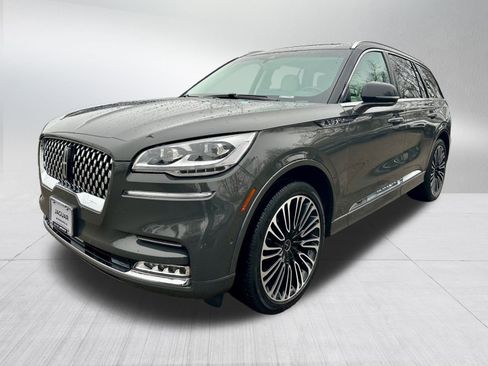 Used 2024 Lincoln Aviator Black Label w/ Dynamic Handling Package image 1