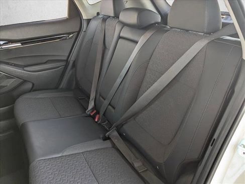 Used 2025 Kia Seltos S image 19